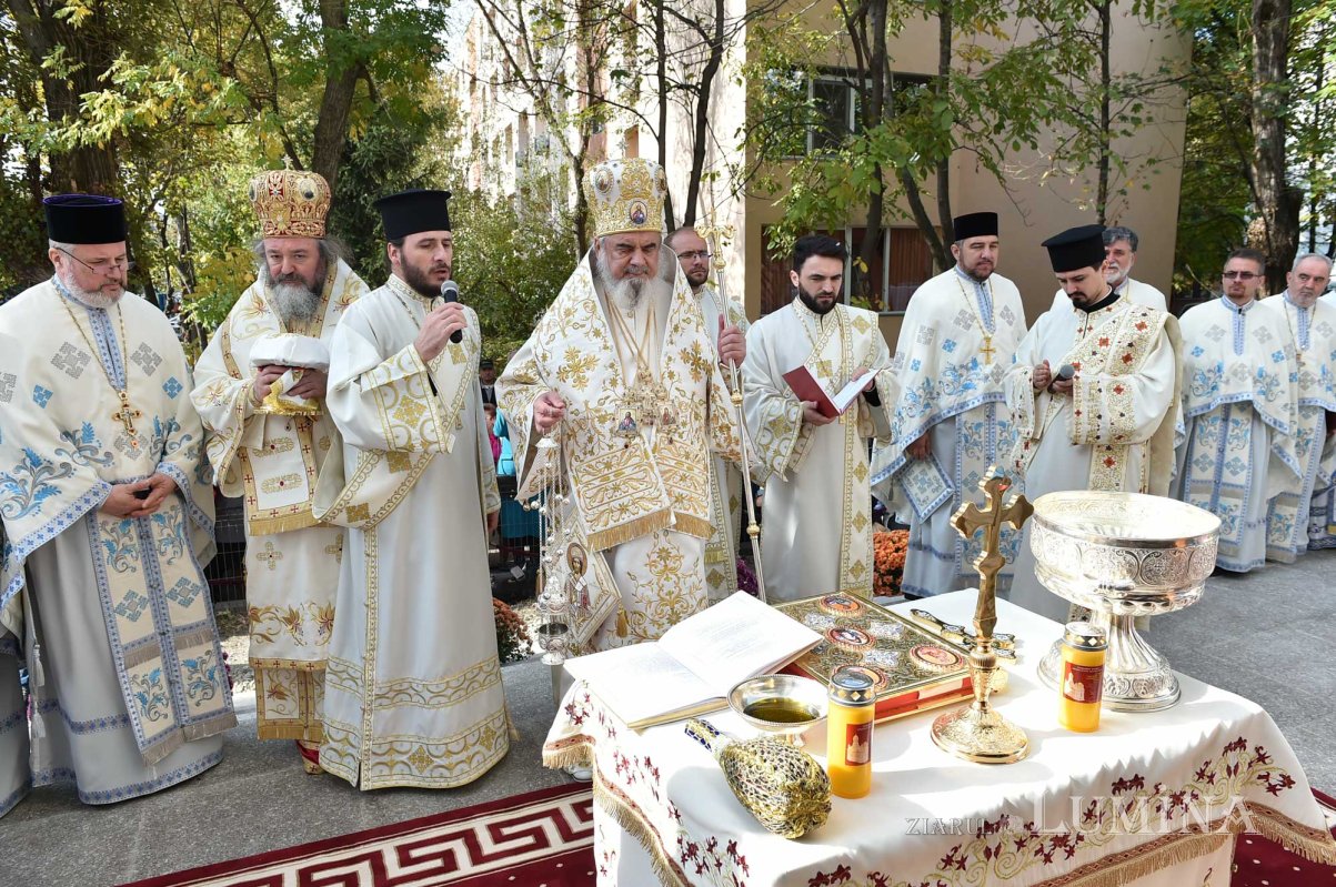 Biserica Parohiei Huedin din Capitală a fost sfințită 131255