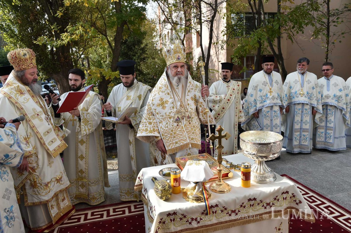 Biserica Parohiei Huedin din Capitală a fost sfințită 131258