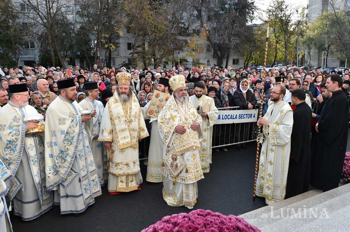 Biserica Parohiei Huedin din Capitală a fost sfințită 131259