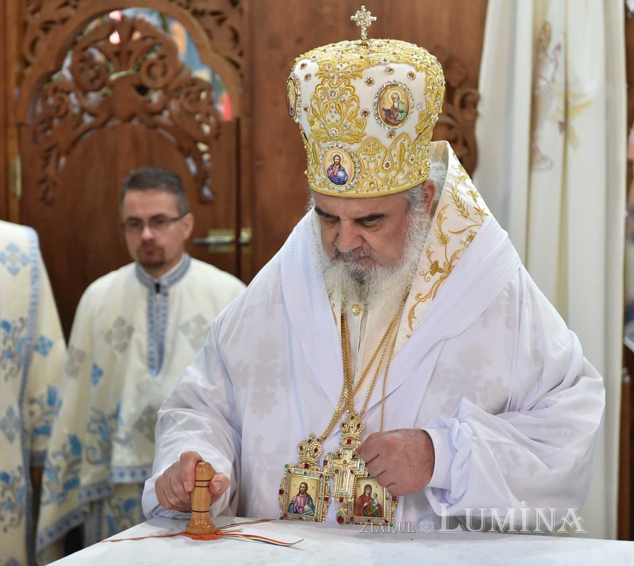 Biserica Parohiei Huedin din Capitală a fost sfințită 131266