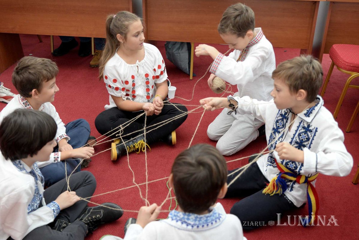 Tabără culturală pentru copii la Mănăstirea Caraiman 131544