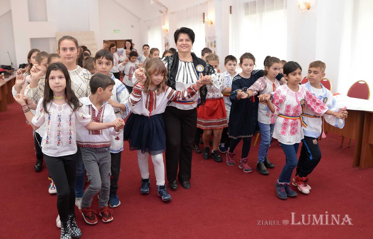 Tabără culturală pentru copii la Mănăstirea Caraiman 131546