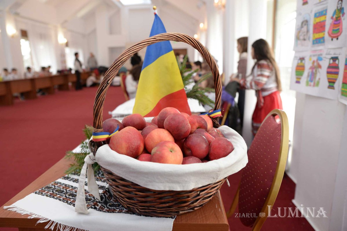 Tabără culturală pentru copii la Mănăstirea Caraiman 131562