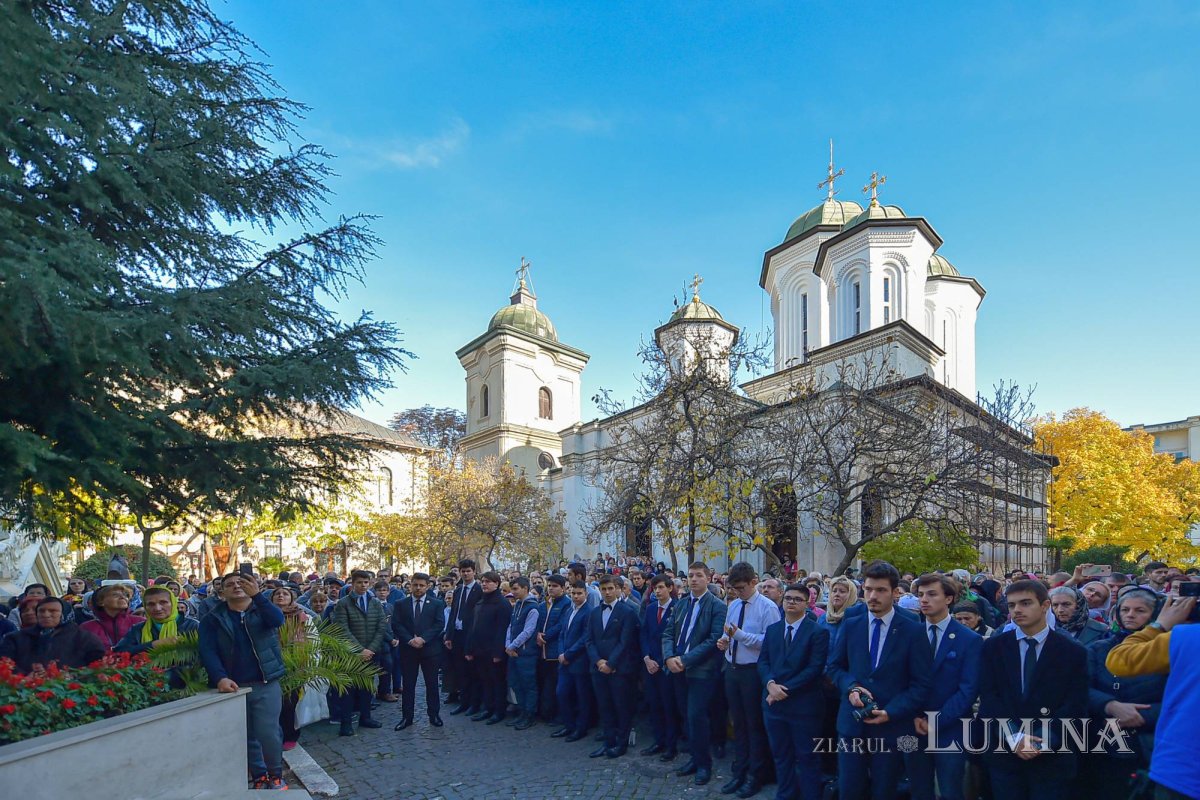 Hramul Mănăstirii Radu Vodă din Capitală 131835