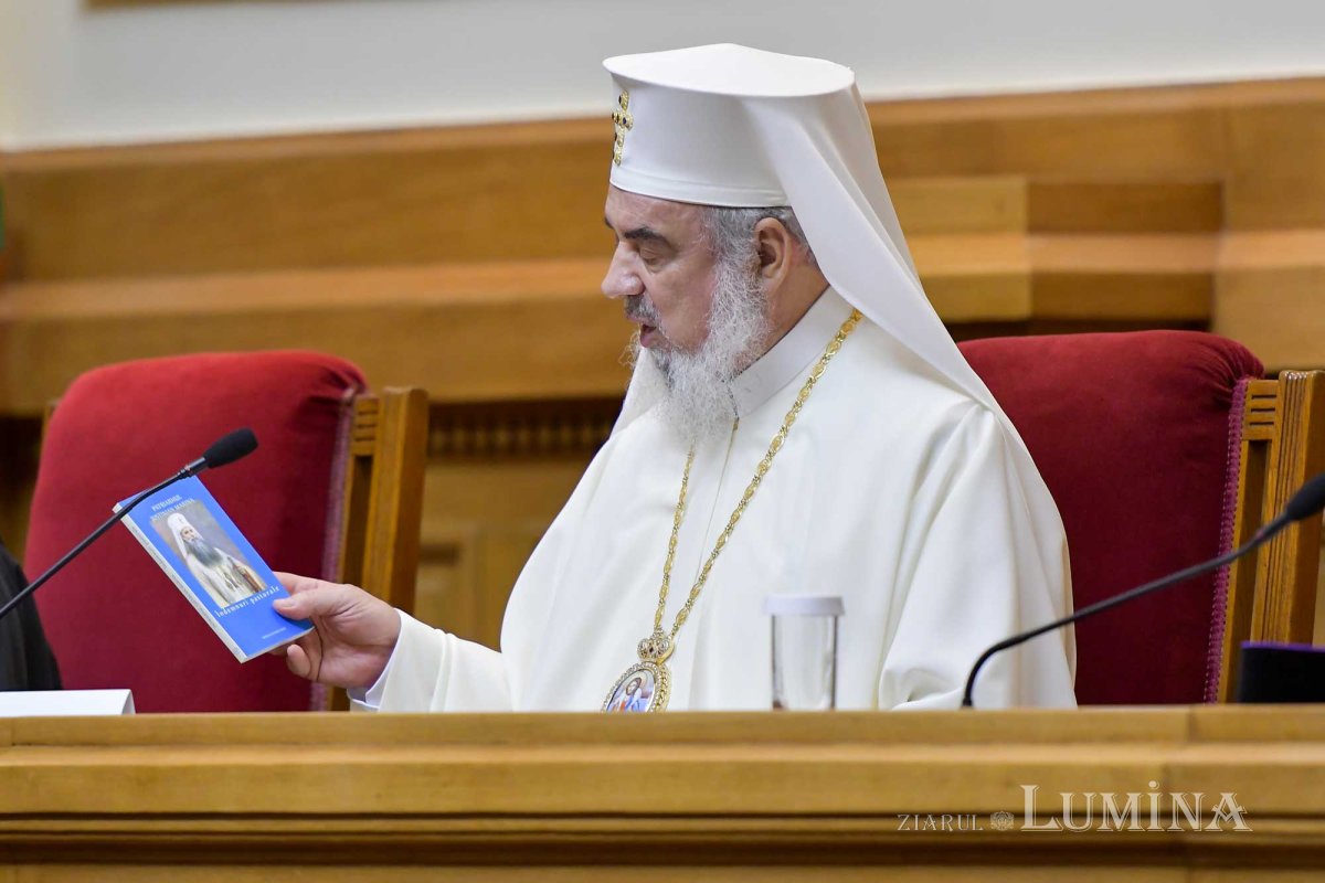Sfaturi de la Patriarhul României pentru intensificarea misiunii la parohii 132145