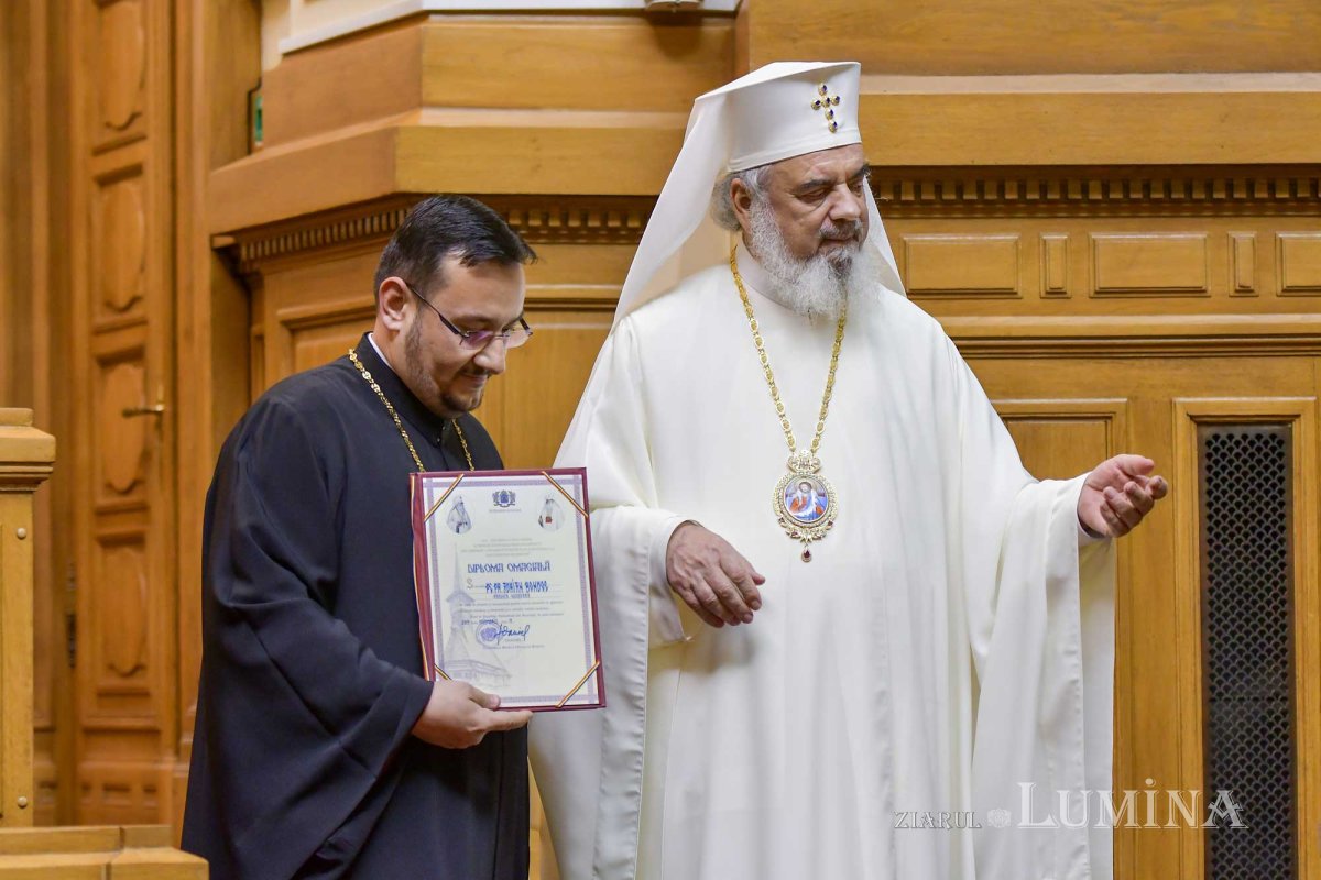 Sfaturi de la Patriarhul României pentru intensificarea misiunii la parohii 132148