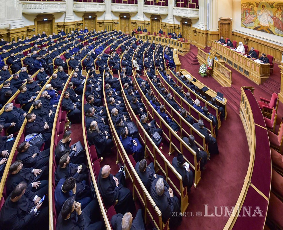 Sfaturi de la Patriarhul României pentru intensificarea misiunii la parohii 132155
