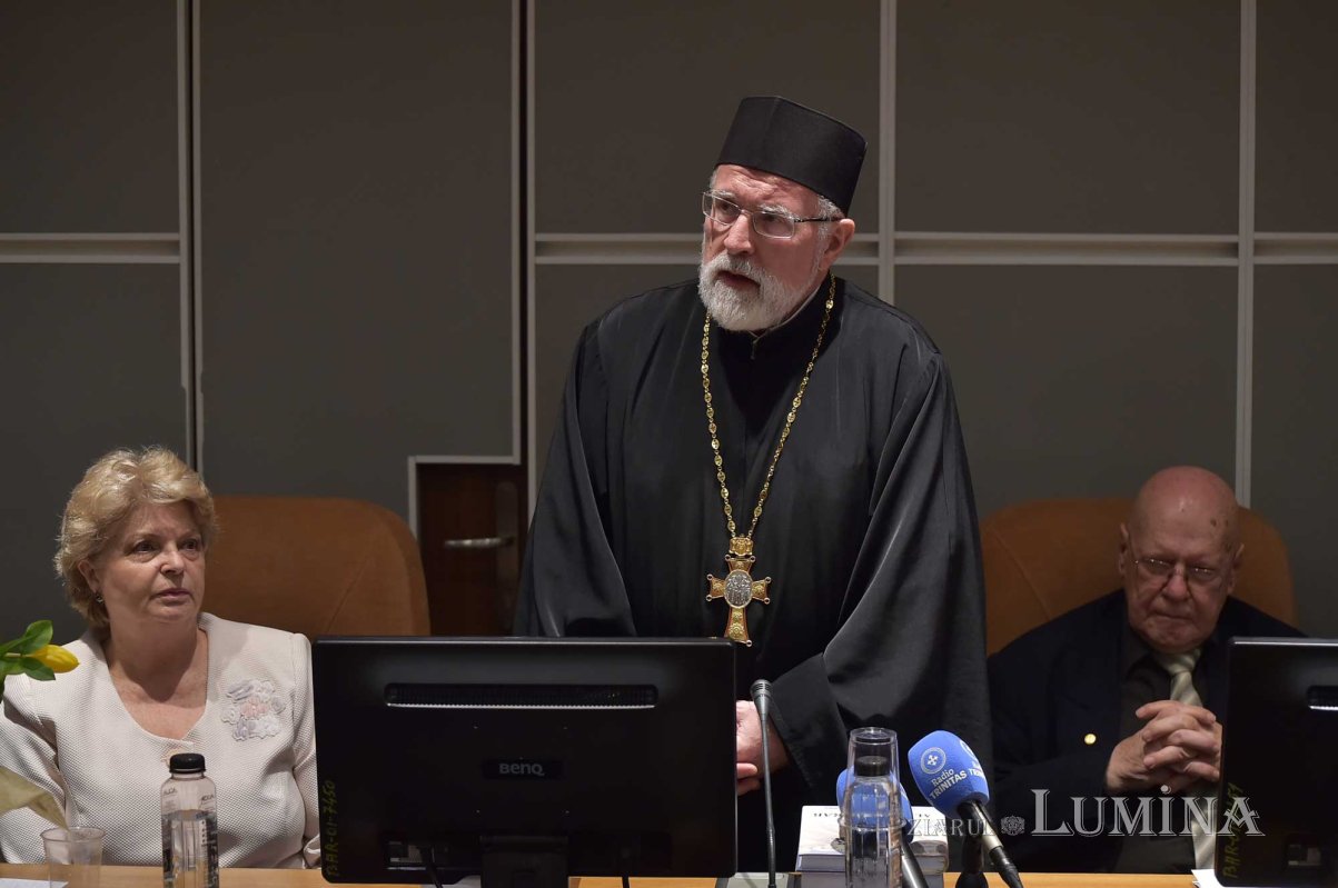 Istoricul Nicolae Stoicescu, evocat la Biblioteca Academiei 132323