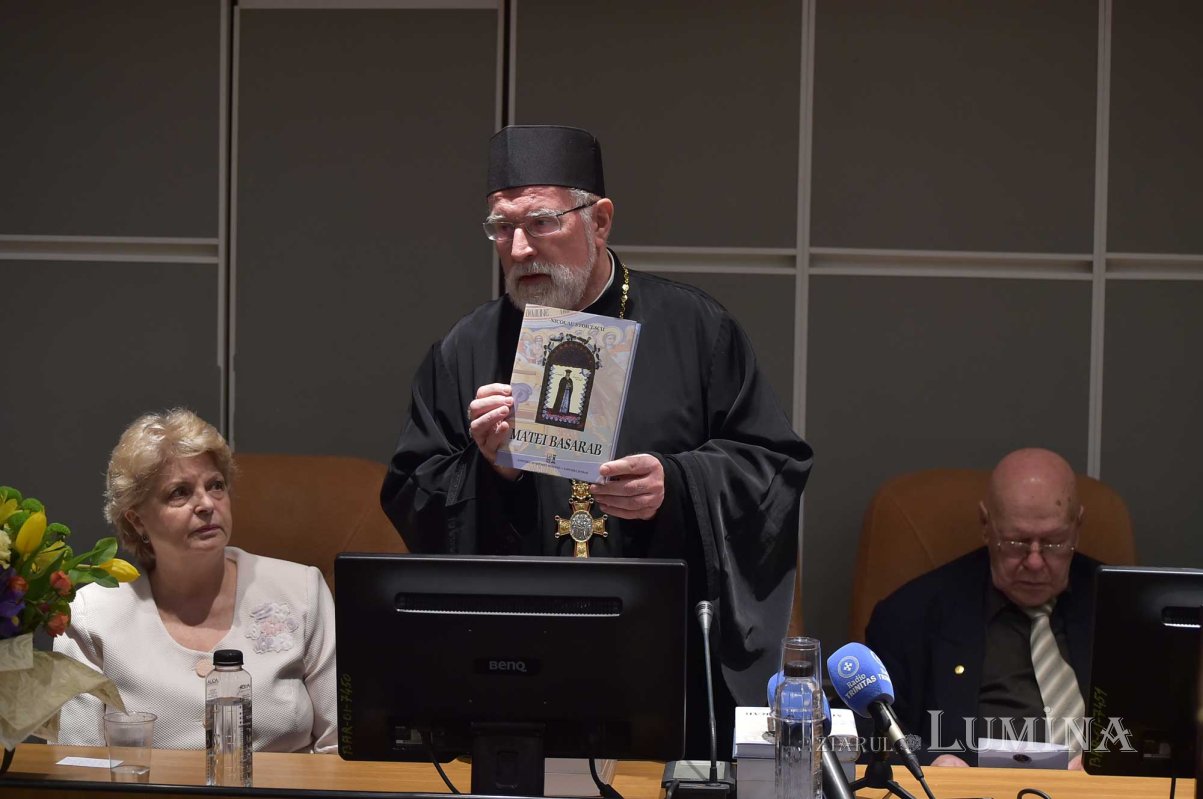 Istoricul Nicolae Stoicescu, evocat la Biblioteca Academiei 132324