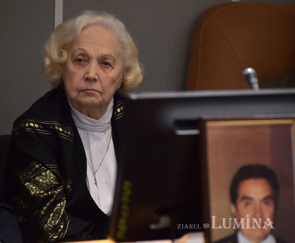 Istoricul Nicolae Stoicescu, evocat la Biblioteca Academiei 132325