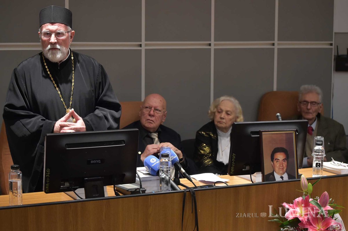 Istoricul Nicolae Stoicescu, evocat la Biblioteca Academiei 132326