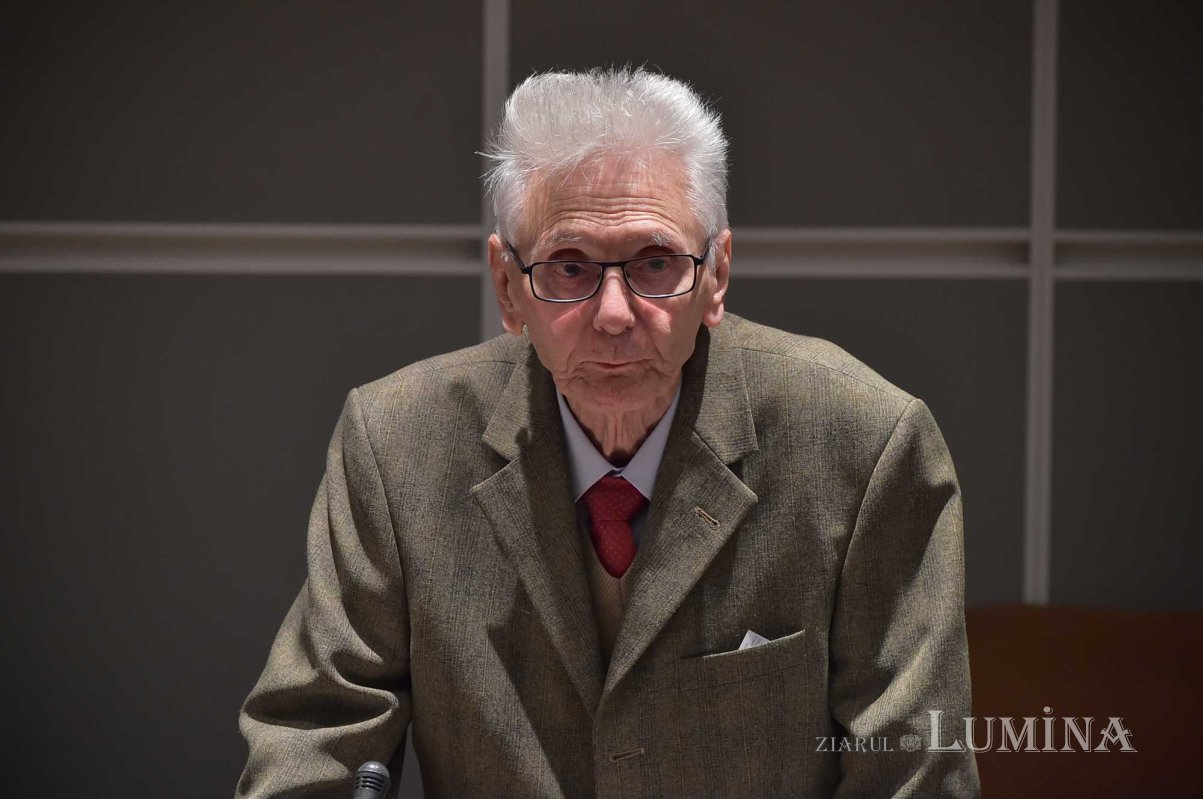 Istoricul Nicolae Stoicescu, evocat la Biblioteca Academiei 132328