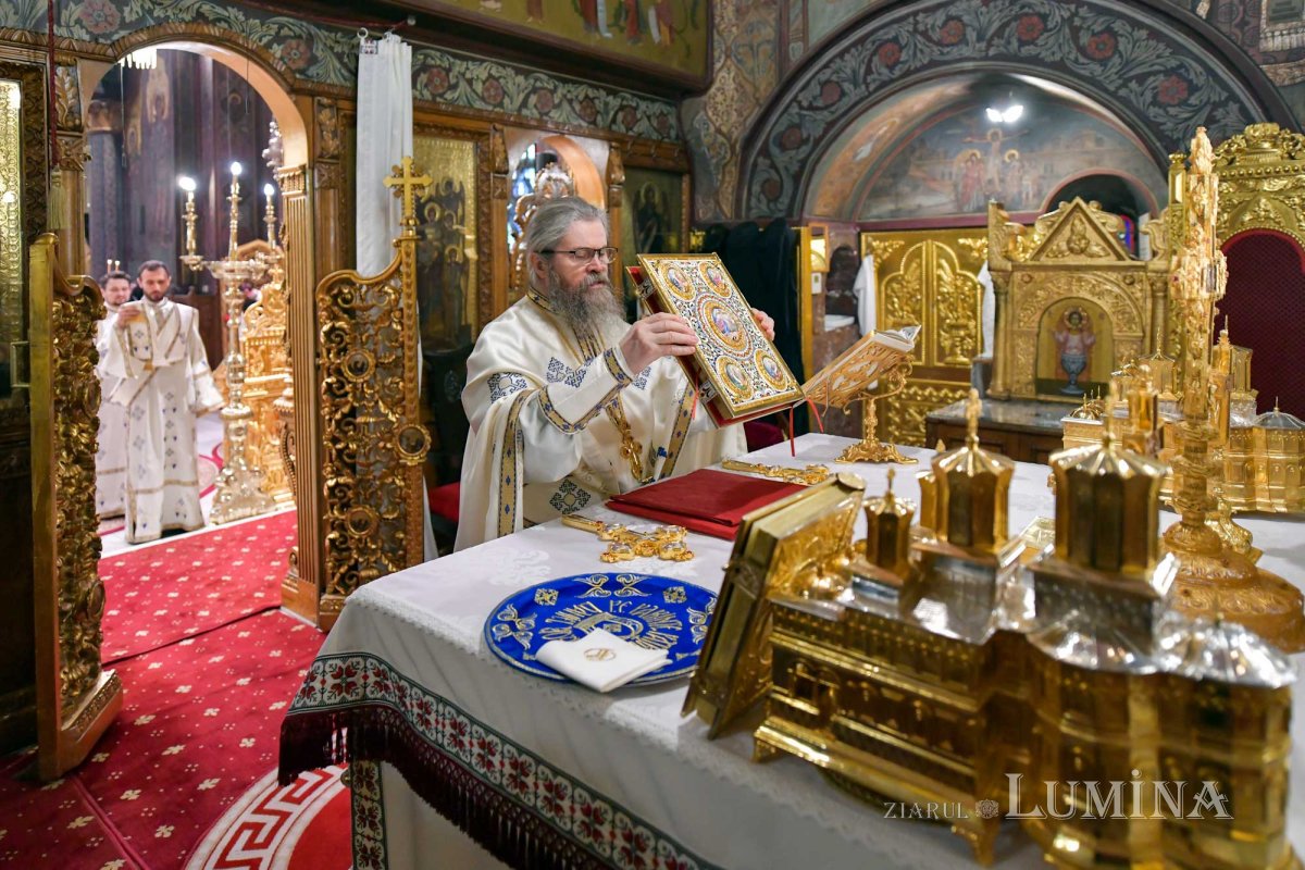 „Maica Domnului, icoană a pregătirii noastre pentru întâlnirea cu Hristos” 132992