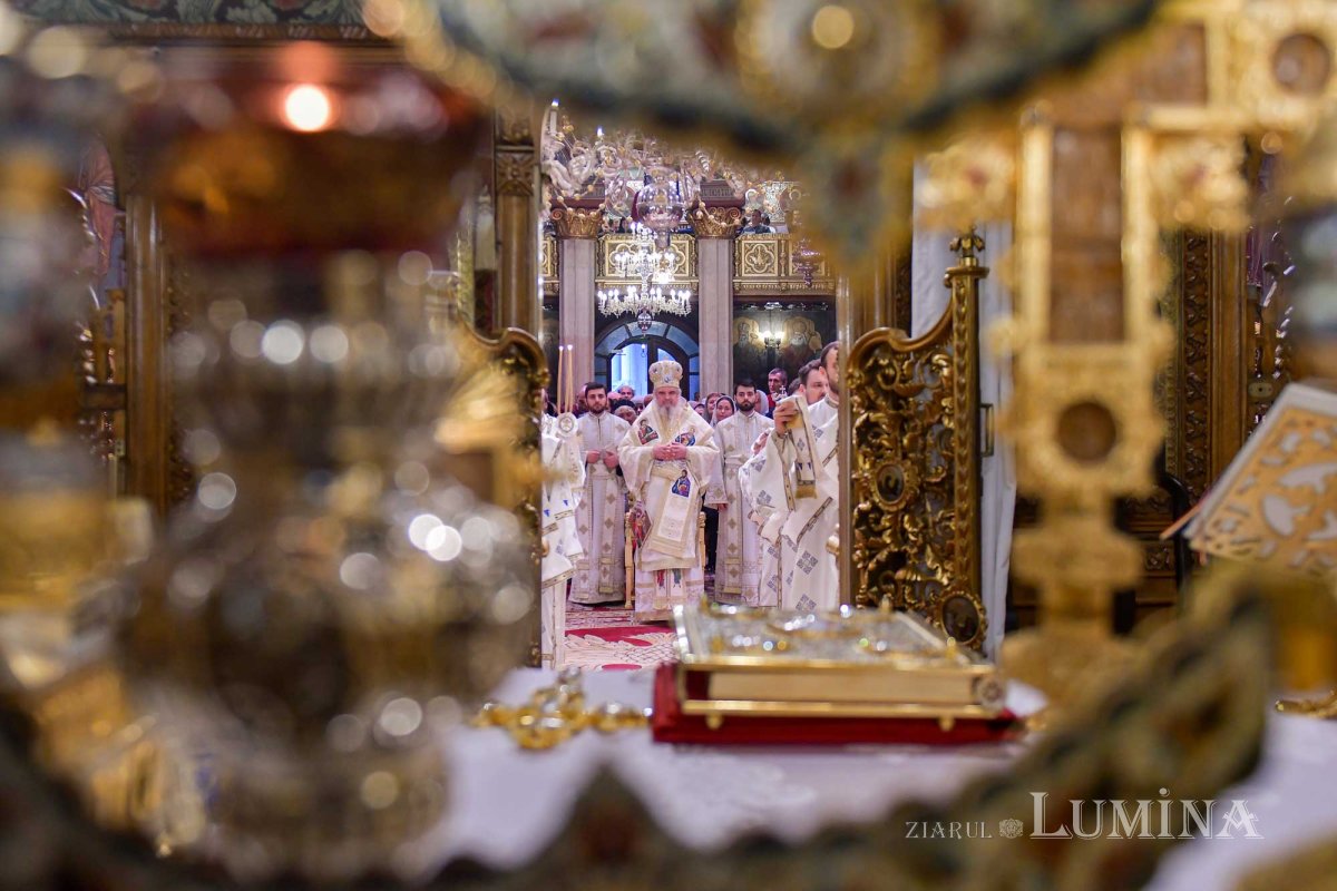 „Maica Domnului, icoană a pregătirii noastre pentru întâlnirea cu Hristos” 132997