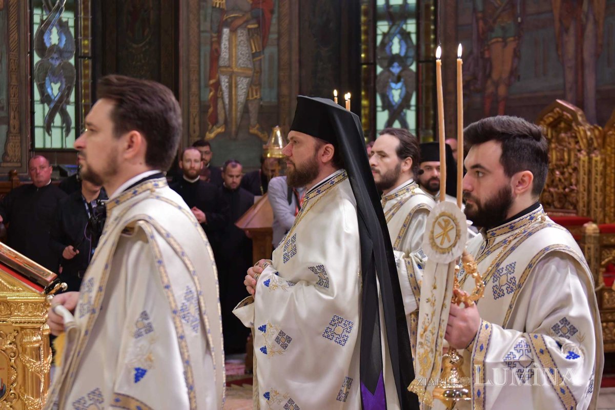 „Maica Domnului, icoană a pregătirii noastre pentru întâlnirea cu Hristos” 133001