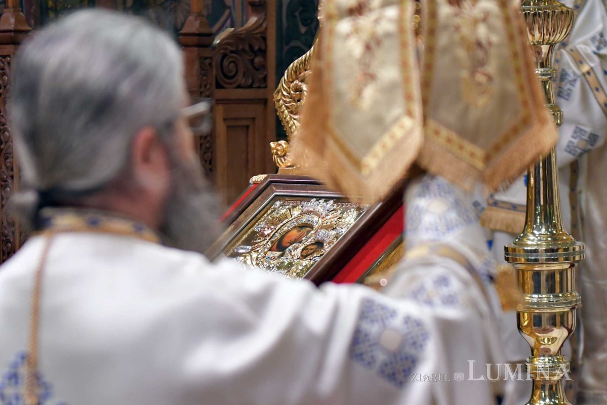„Maica Domnului, icoană a pregătirii noastre pentru întâlnirea cu Hristos” 133025