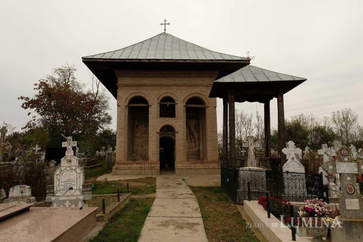 Tainica bisericuță din satul Siliștea Snagovului 133204