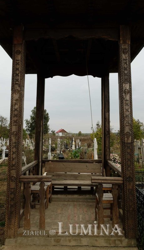 Tainica bisericuță din satul Siliștea Snagovului 133205