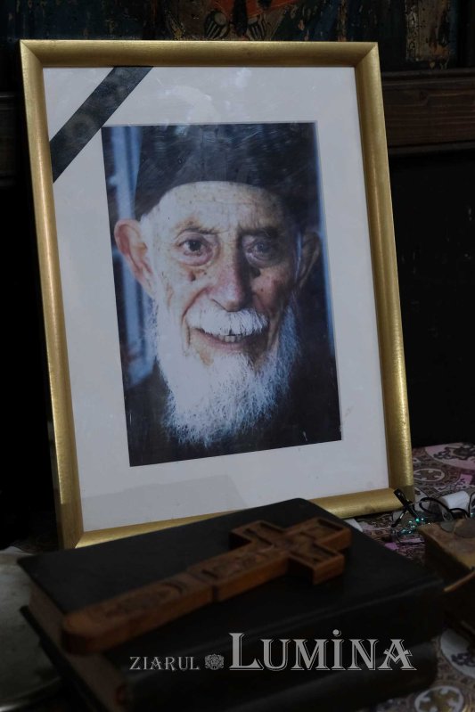 Tainica bisericuță din satul Siliștea Snagovului 133213