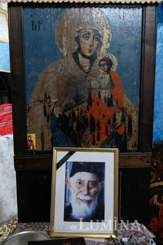 Tainica bisericuță din satul Siliștea Snagovului 133217