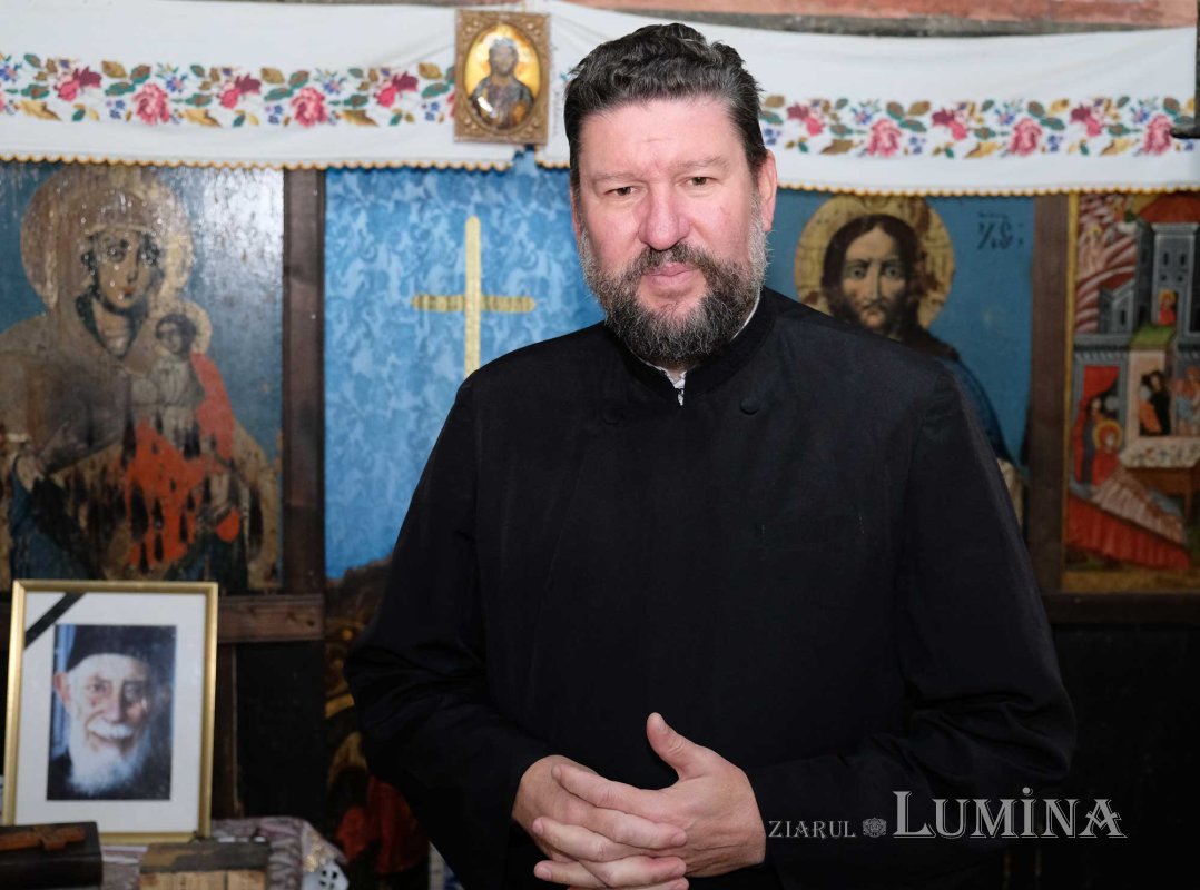 Tainica bisericuță din satul Siliștea Snagovului 133222