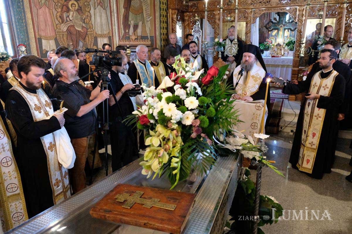 Tainica bisericuță din satul Siliștea Snagovului 133224