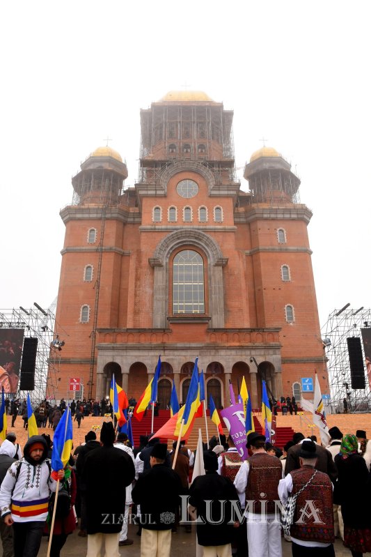 Sărbătoarea Sfântului Andrei, ziua Catedralei şi a neamului românesc 133514