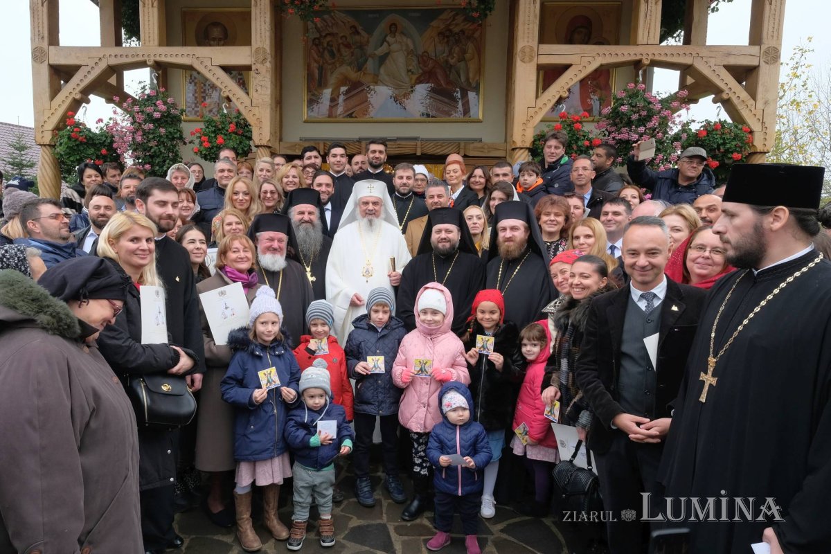 Sărbătoarea Sfântului Apostol Andrei la Paraclisul Catedralei Naţionale 133690