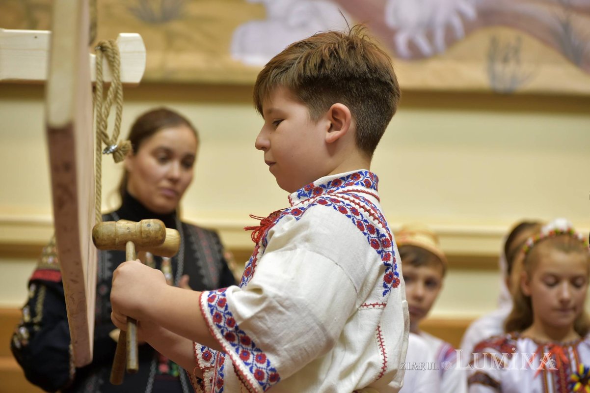 Spectacol susținut de copii, dedicat satului românesc 134249