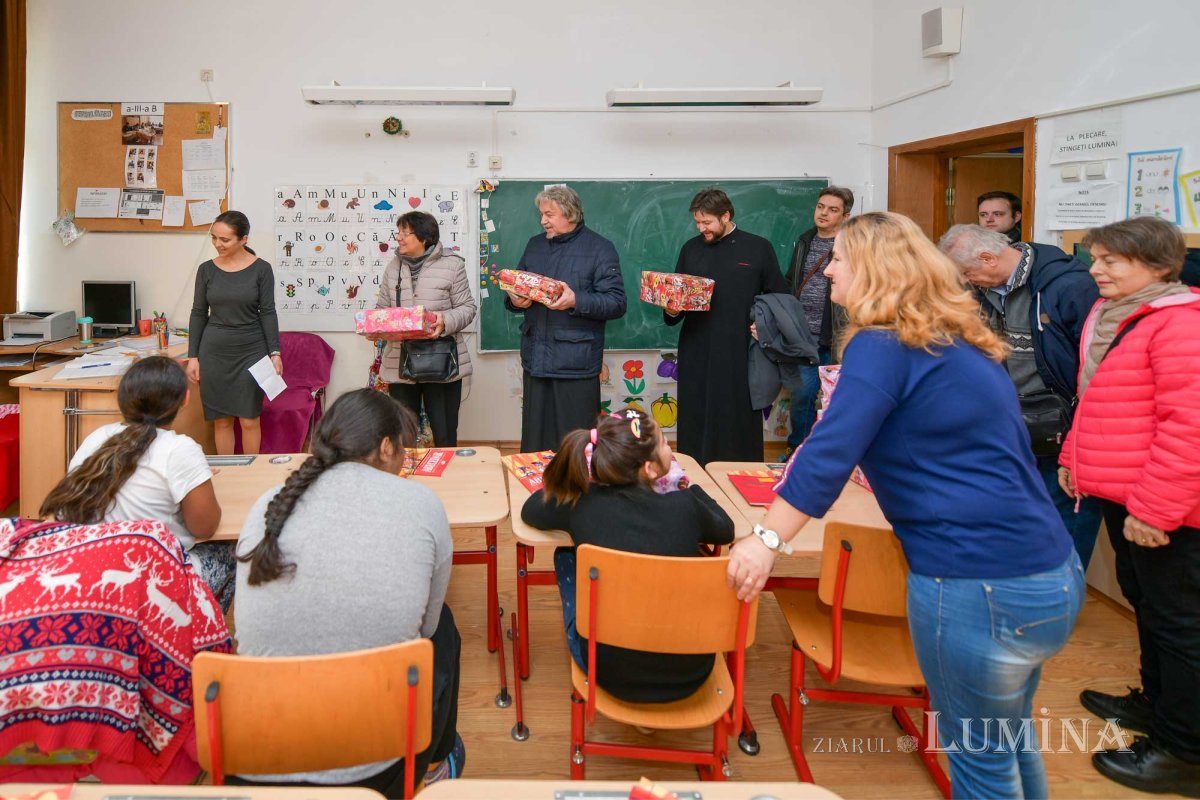 Daruri pentru copii cu nevoi speciale din partea Parohiei Zlătari 134150