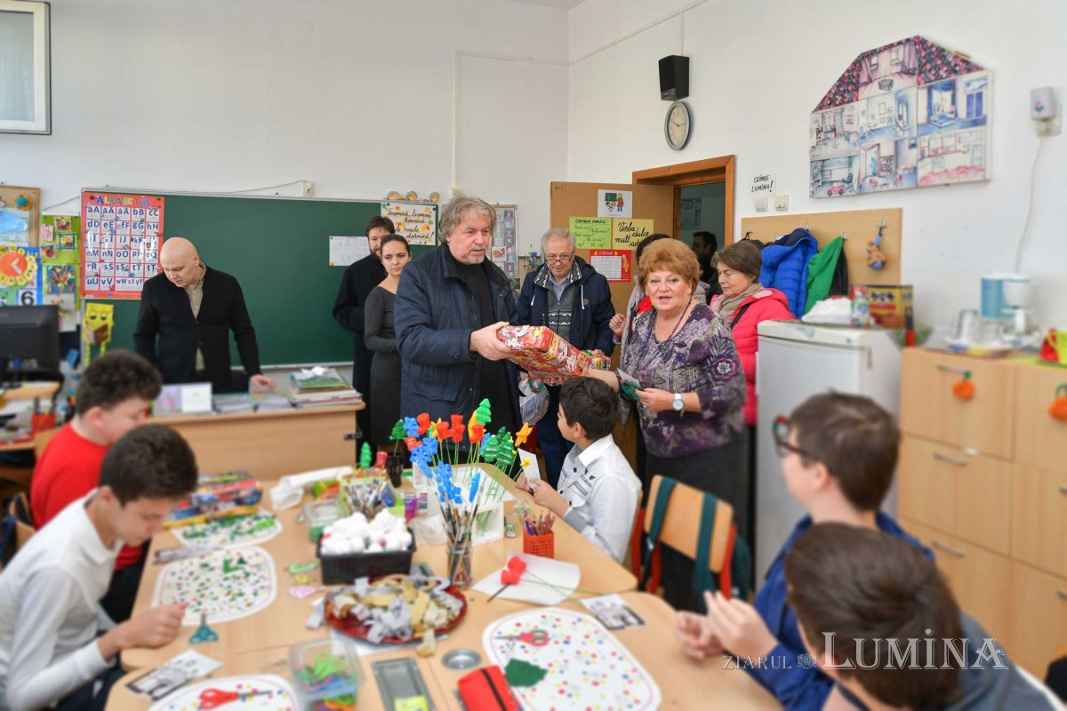 Daruri pentru copii cu nevoi speciale din partea Parohiei Zlătari 134154