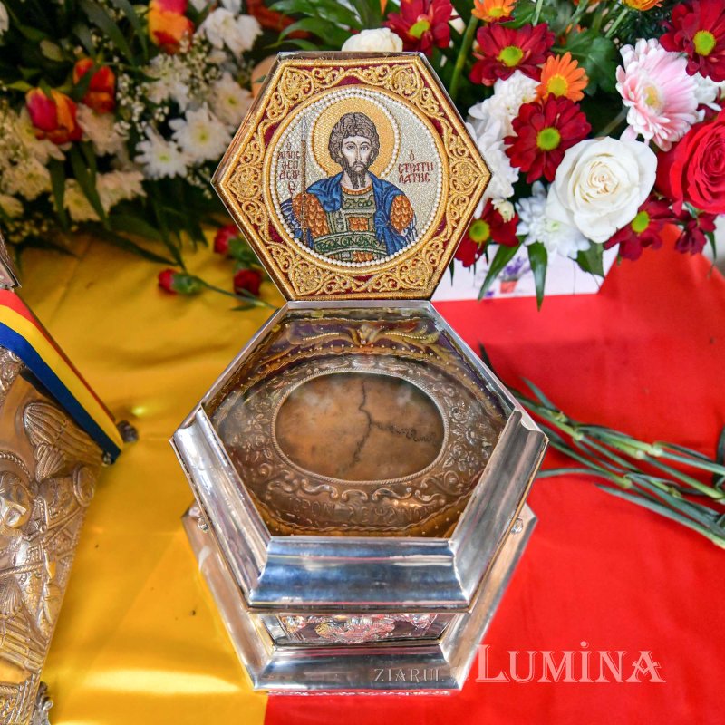 Comuniunea sfinților la Biserica „Sfântul Gheorghe”-Nou din Capitală 134323