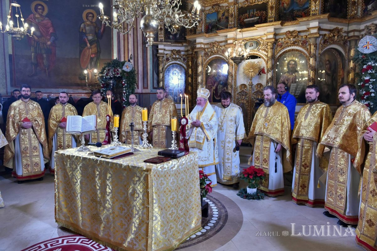 Biserica „Sfântul Dimitrie”-Poștă din Capitală a fost sfințită 134399