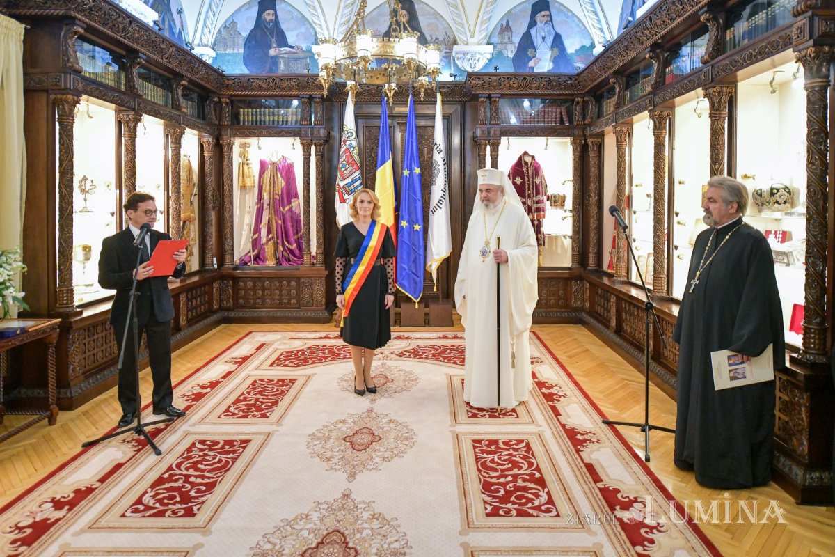 Patriarhul României a primit titlul de „Cetăţean de Onoare” al Municipiului Bucureşti 134952