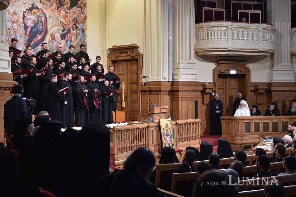 Ședință solemnă a Sfântului Sinod dedicată Revoluției din 1989 135057