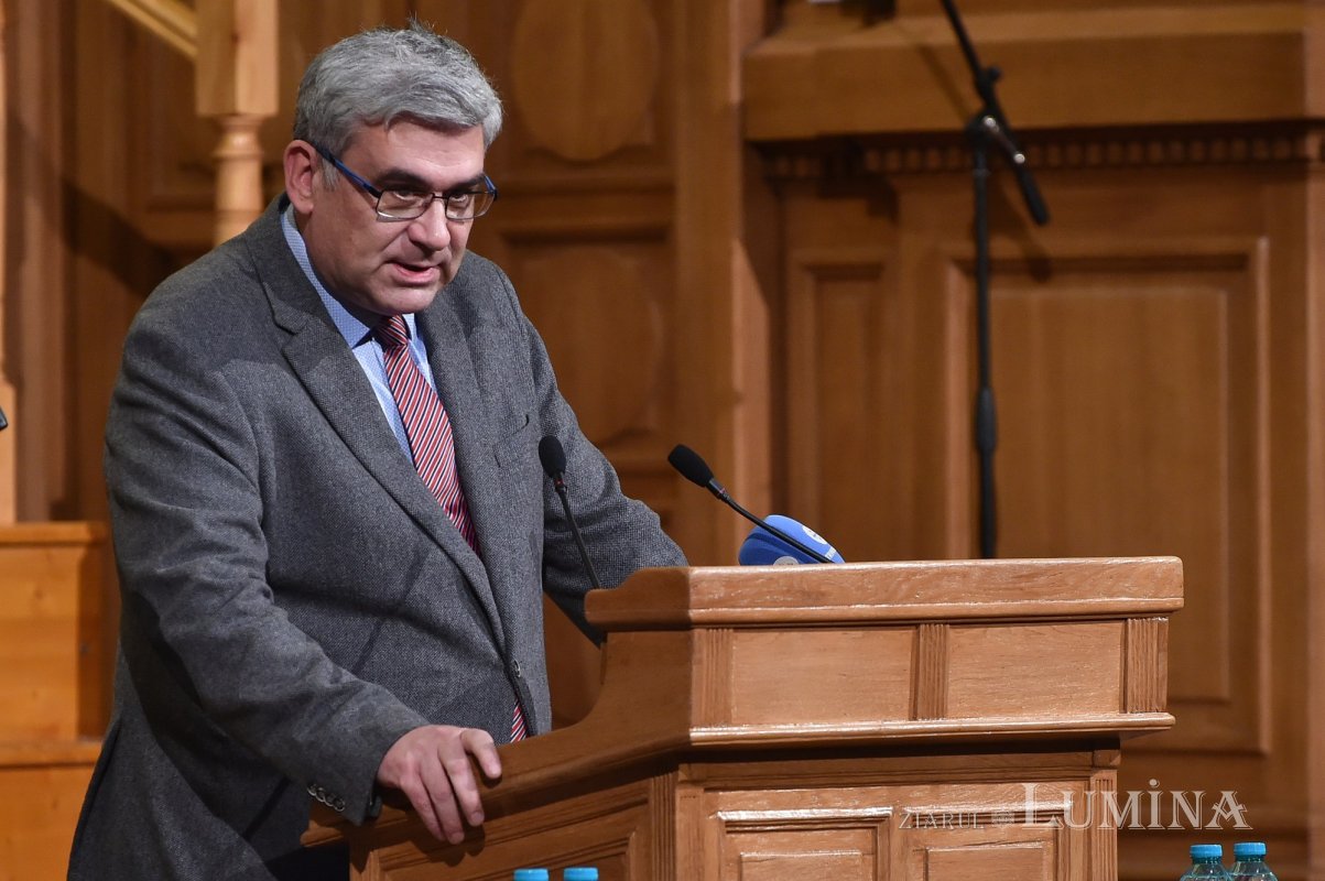 Ședință solemnă a Sfântului Sinod dedicată Revoluției din 1989 135063