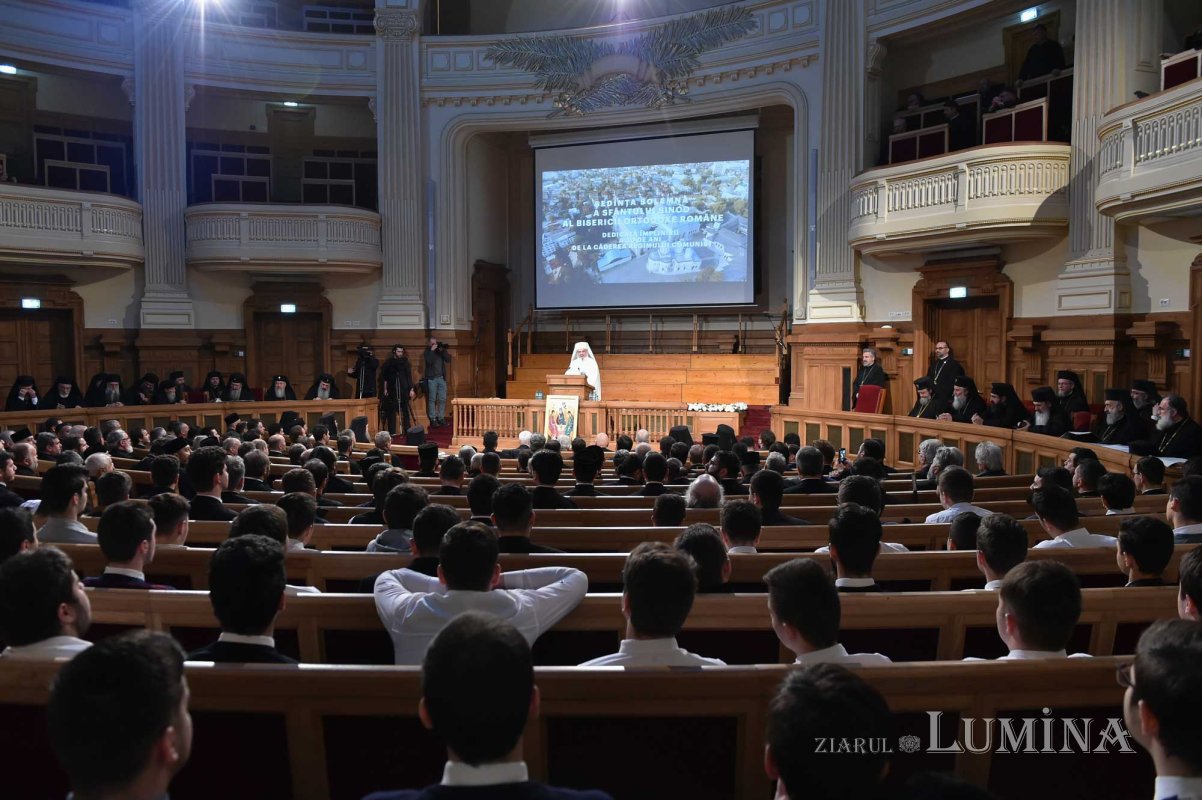 Ședință solemnă a Sfântului Sinod dedicată Revoluției din 1989 135087