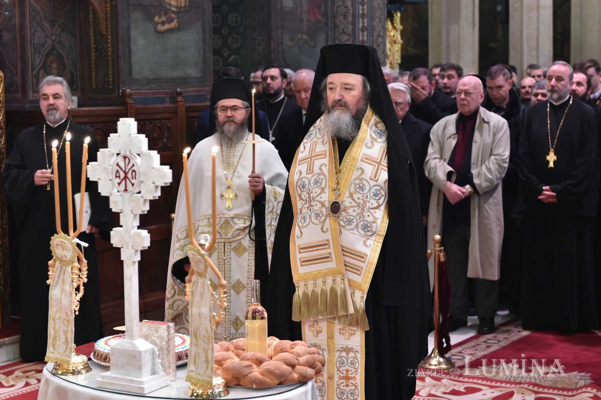 Ședință solemnă a Sfântului Sinod dedicată Revoluției din 1989 135104