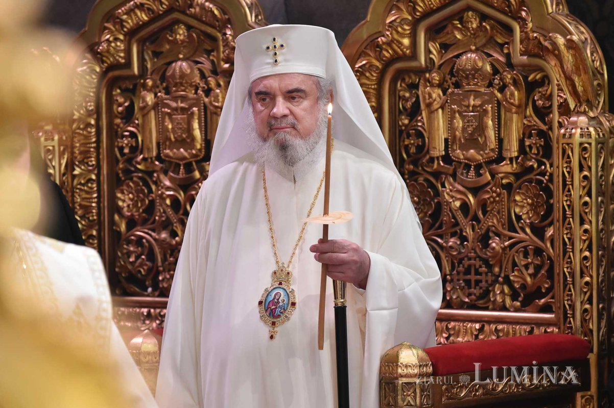 Ședință solemnă a Sfântului Sinod dedicată Revoluției din 1989 135105