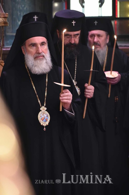 Ședință solemnă a Sfântului Sinod dedicată Revoluției din 1989 135106