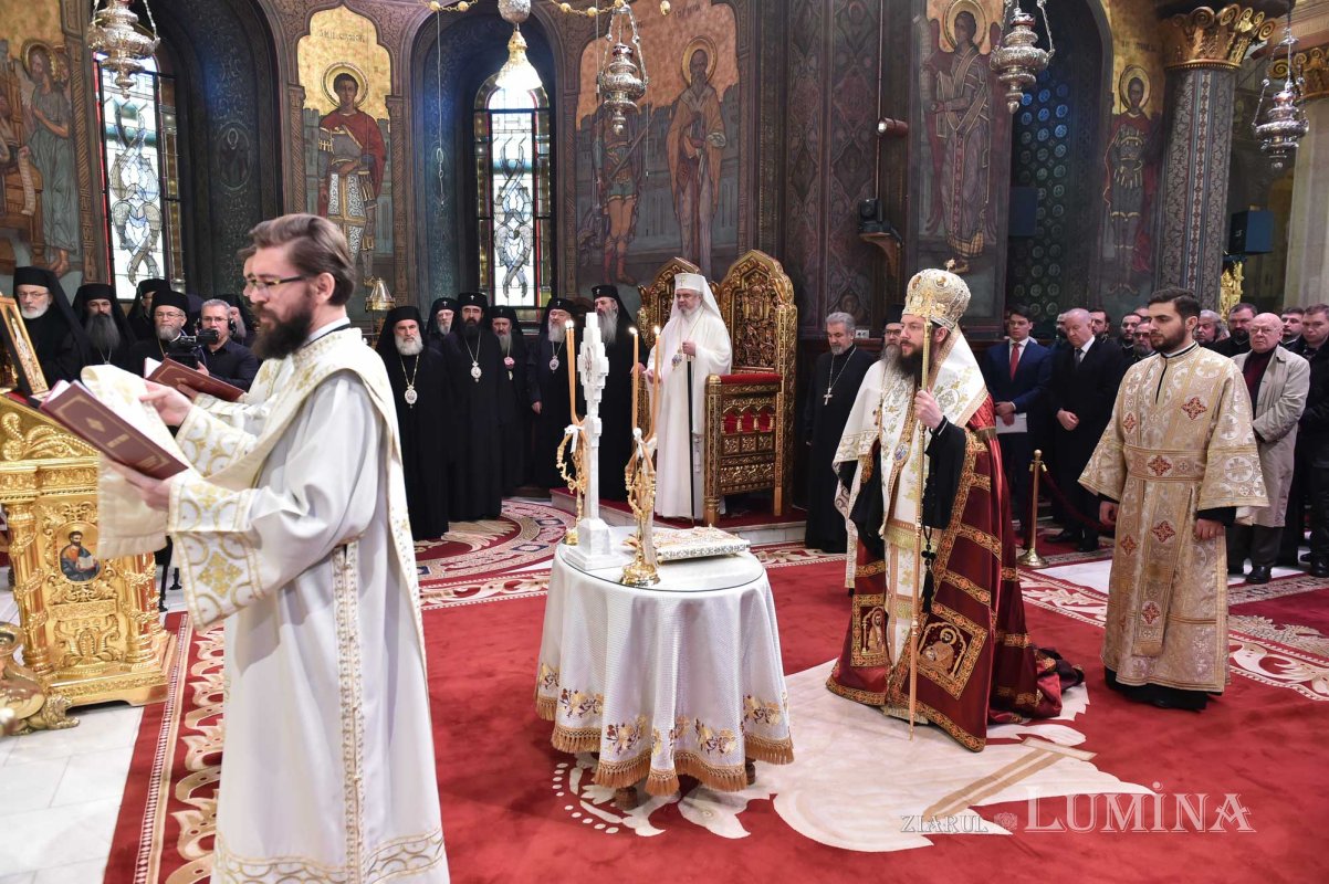 Ședință solemnă a Sfântului Sinod dedicată Revoluției din 1989 135116