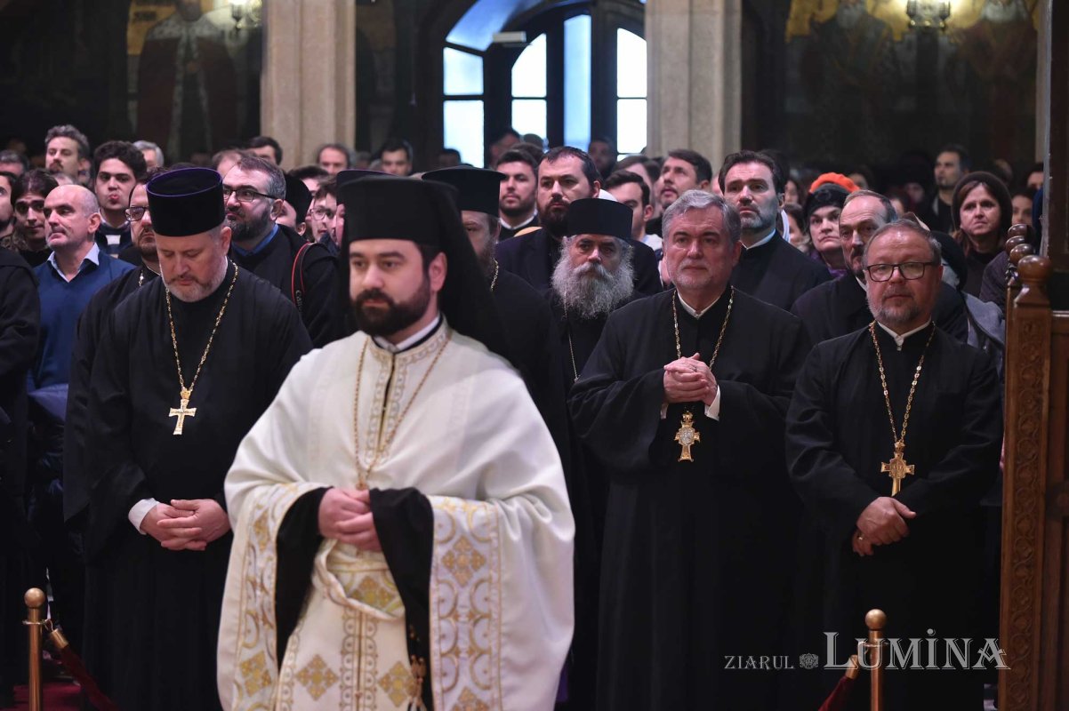 Ședință solemnă a Sfântului Sinod dedicată Revoluției din 1989 135117