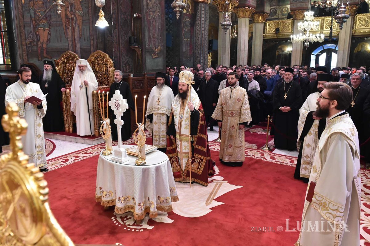 Ședință solemnă a Sfântului Sinod dedicată Revoluției din 1989 135120