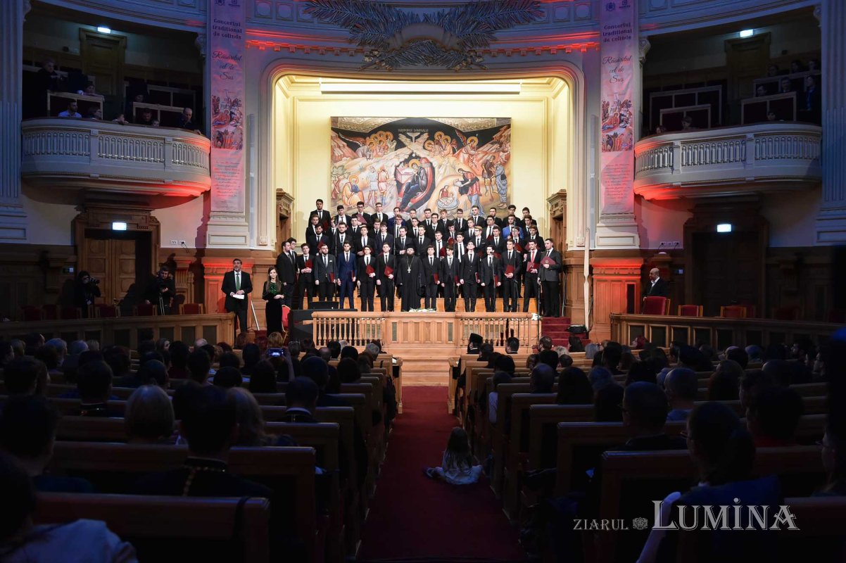 Concertul de colinde „Răsăritul cel de Sus” la Patriarhie 135465