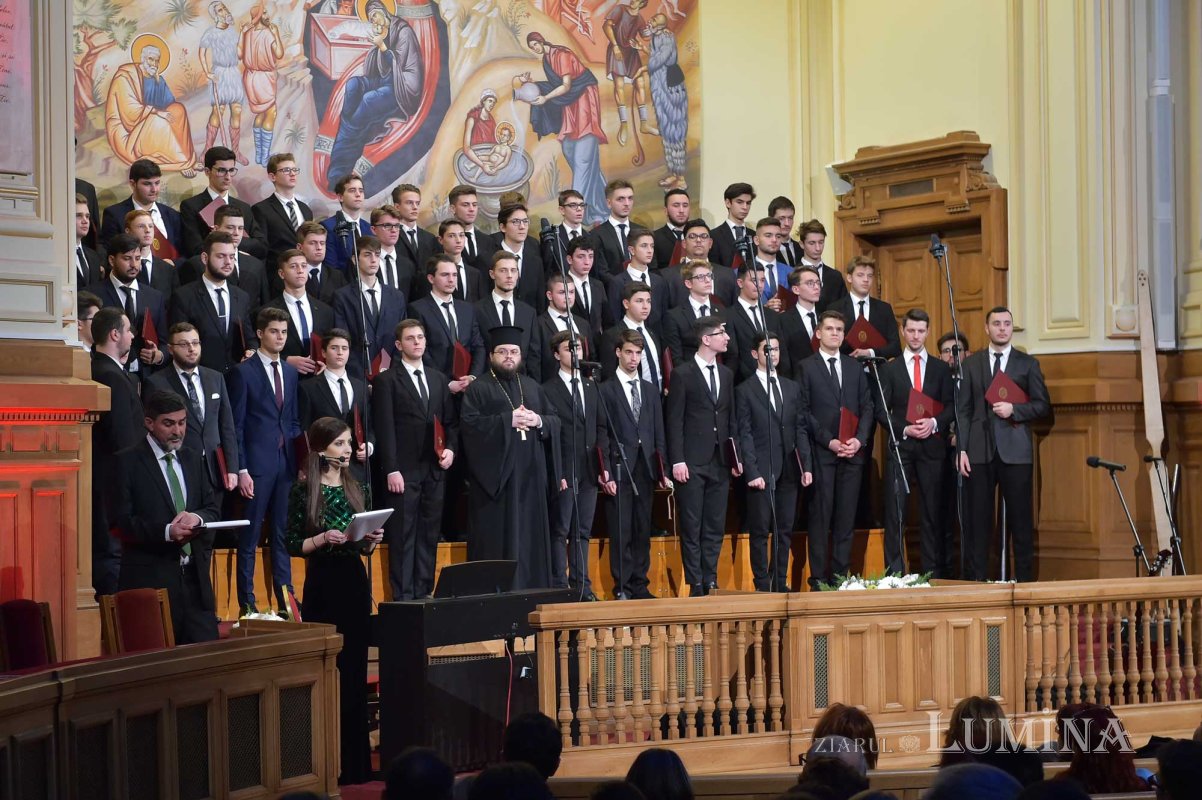 Concertul de colinde „Răsăritul cel de Sus” la Patriarhie 135466