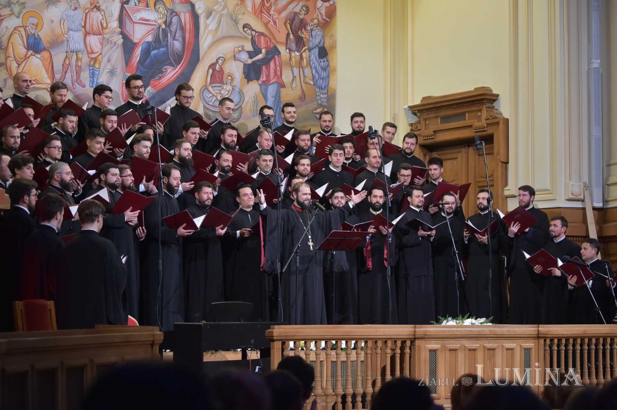 Concertul de colinde „Răsăritul cel de Sus” la Patriarhie 135476