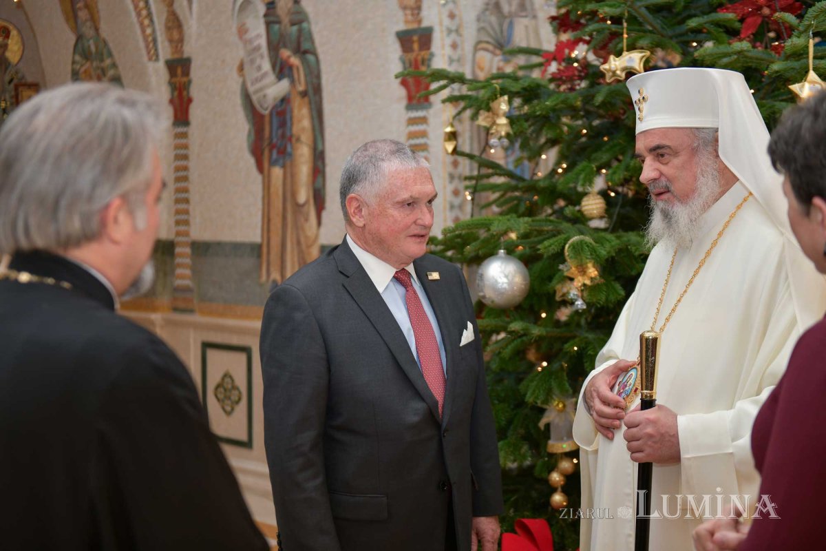 Noul ambasador al Statelor Unite ale Americii la Bucureşti, în vizită de prezentare la Patriarhia Română 135599
