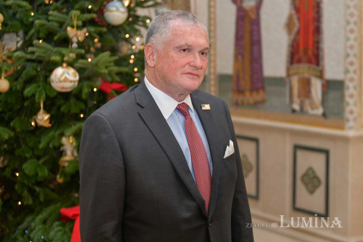 Noul ambasador al Statelor Unite ale Americii la Bucureşti, în vizită de prezentare la Patriarhia Română 135600