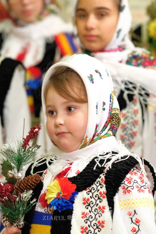 Datina colindului din străbuni, respectată la Patriarhie 135638