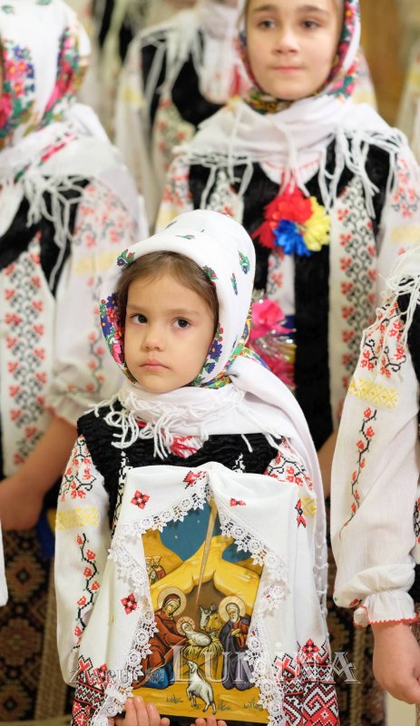 Datina colindului din străbuni, respectată la Patriarhie 135641